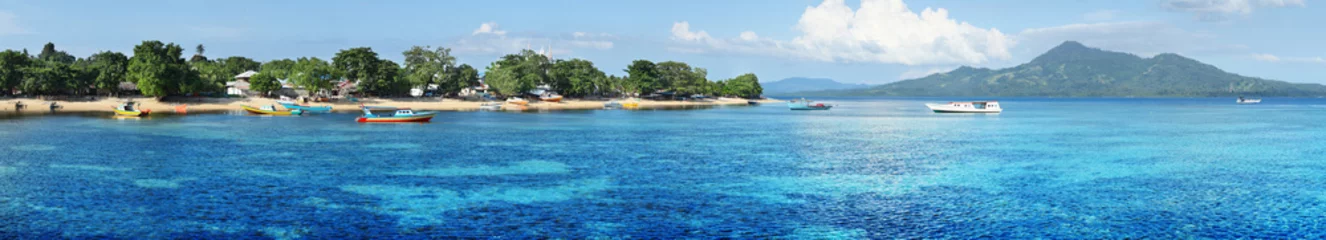 Crédence de cuisine en verre imprimé Plage tropicale Bunaken island