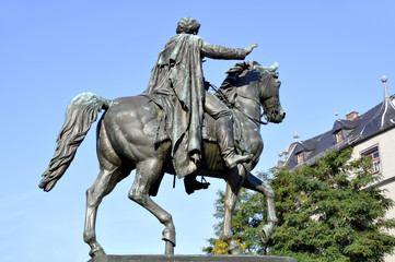 Fototapeta na wymiar Weimar książę Carl August pomnik