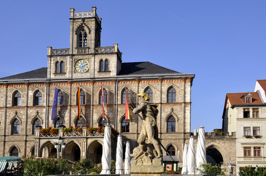 Weimar Rathaus Markt mit Neptunbrunnen