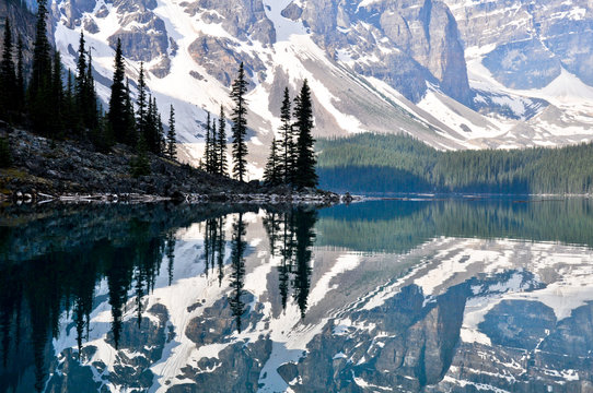 Moraine Lake, Rocky Mountains, Canada