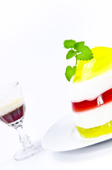 Fruchtgelee und Likör