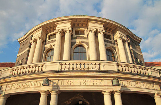 Universit&auml;t Hamburg