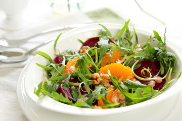 Rocket with orange and beetroot salad