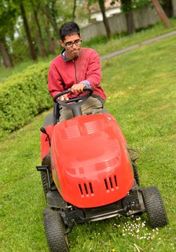 homme jardinageur