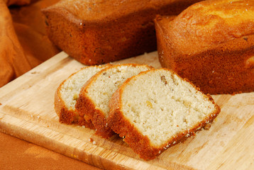 Banana nut bread