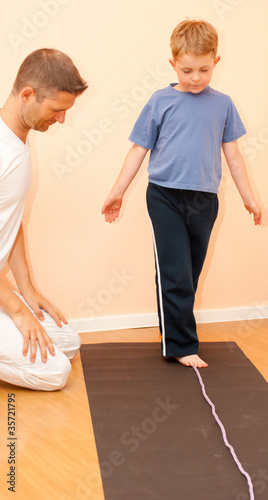 "Physiotherapie" Stockfotos und lizenzfreie Bilder auf Fotolia.com