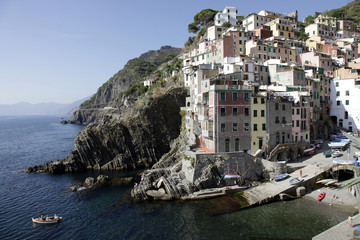 Fototapeta na wymiar Wieś Riomaggiore - Cinque Terre - Iitalie