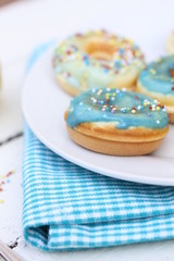 Happy Donuts