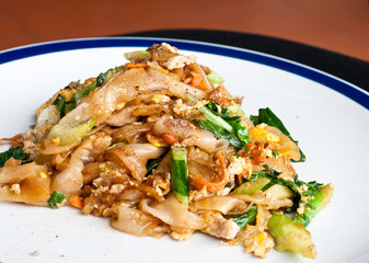 fired thin noodles with soy sauce