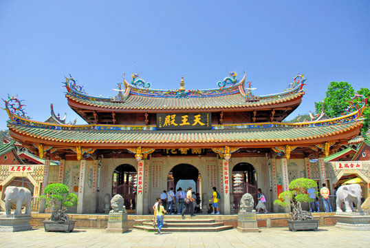 China Xiamen Nanputuo Temple