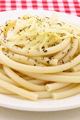 delicious italian bucatini