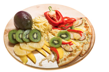 pizza with fruits