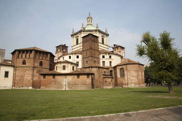 Fototapeta na wymiar Milan - San Lorenzo - Saint Lorenzo kościół