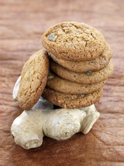 Biscuits au gingembre et racine