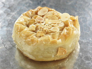 Pâtisserie algérienne aux amandes effilées