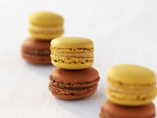 Macarons au caramel au beurre salé et carambar 