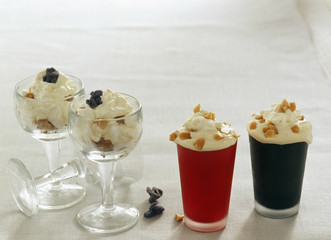 caramélimousse glacé et chantilly aux marrons glacés