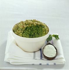 mousseline de petits pois au coulis de menthe fraîche