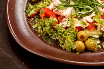 salad with chicken