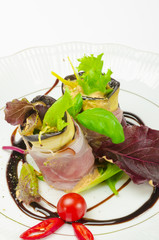 Auberginenrouladen mit Parmaschinken