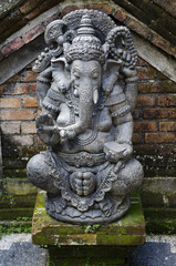 Fototapeta na wymiar ganesh statue in bali indonesia
