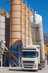 silos © Giuseppe Blasioli