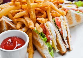 Sandwich with chicken