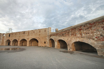 Fototapeta na wymiar Stare mury Antibes