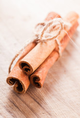 Cinnamon sticks