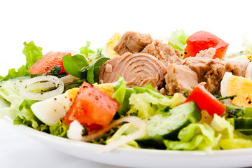 Tuna and vegetable salad