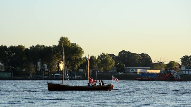Motorboot Elbe