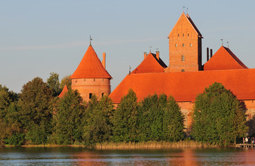 Naklejka na ściany i meble Trakai castle, Autumn evening