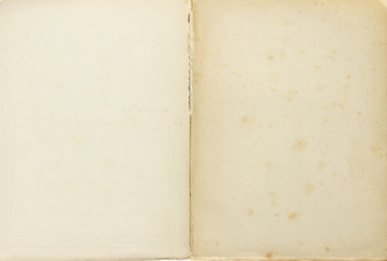 Pagine di libro vecchio