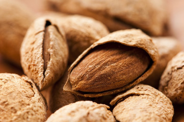 Sweet almonds with kernel