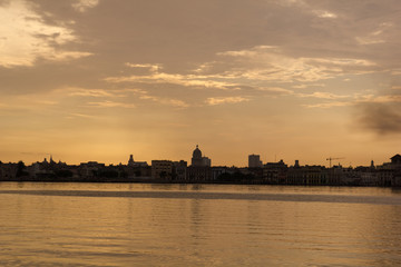 Fototapeta na wymiar Sunset and skyline of the city of Havana. Cuba