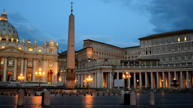 Piazza San Pietro, Roma