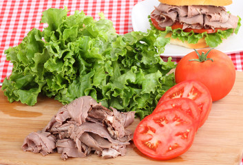 Roast Beef Sandwich Preparation