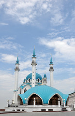 Fototapeta na wymiar Qolsharif Mosque inside Kazan Kremlin, Russia, Tatarstan, Kazan