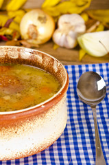 Erbsensuppe (Polnische Grochowka)