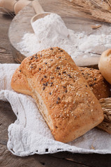Pane con semi di sesamo