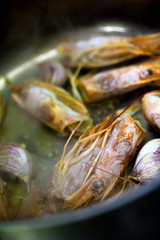 Gambas, cuisine, jus, cuisson, bouillon, crustacés