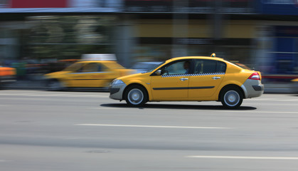 Fototapeta na wymiar Yellow cab