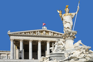 Das Parlament - Wien - mit Pallas-Athene-Brunnen