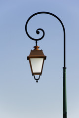 Fototapeta na wymiar Copper old lamppost