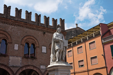 Fototapeta na wymiar Guercino posągi. Procent. Emilia-Romagna. Włochy.