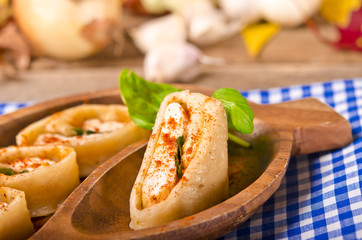 Pfannkuchen mit Hühnerbrust