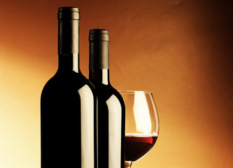 Bottle and glass of red wine