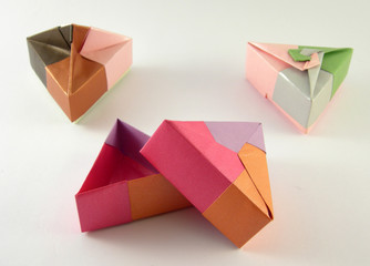 caja triangular