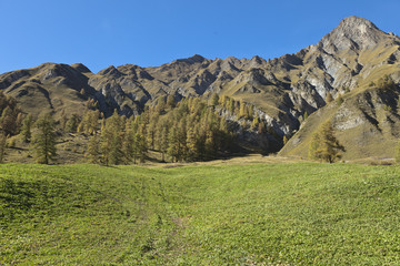 Fototapeta na wymiar Alps in the Samnaun region