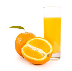 orange fruits with green leaves